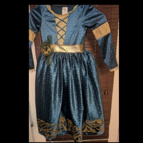 Disney Store Castle Collection Brave Princess Merida Costume Dress Girls 5/6 - Picture 1 of 8
